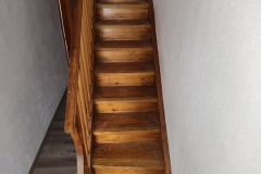 holztreppe_vorher